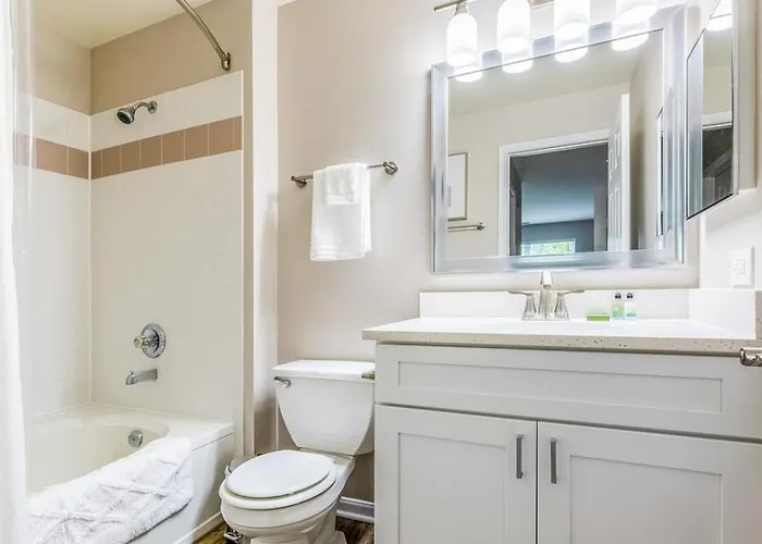 Landing Modern With Amazing Amenities Апартаменты